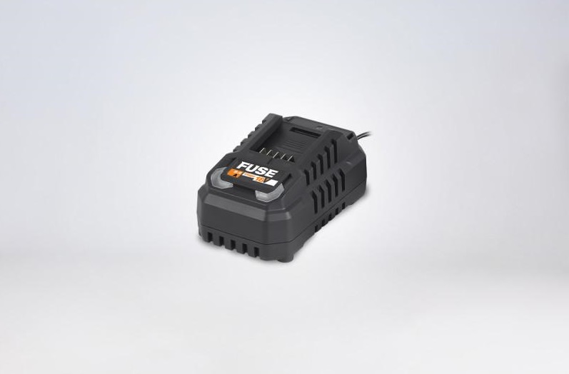 poljokomerc fuse punjac 18v 2,4a